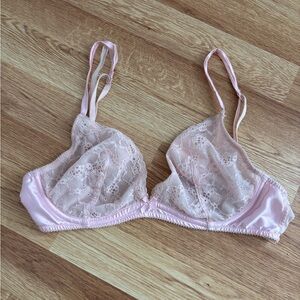 Victorias Secret Light Pink Lace Satin Bralette